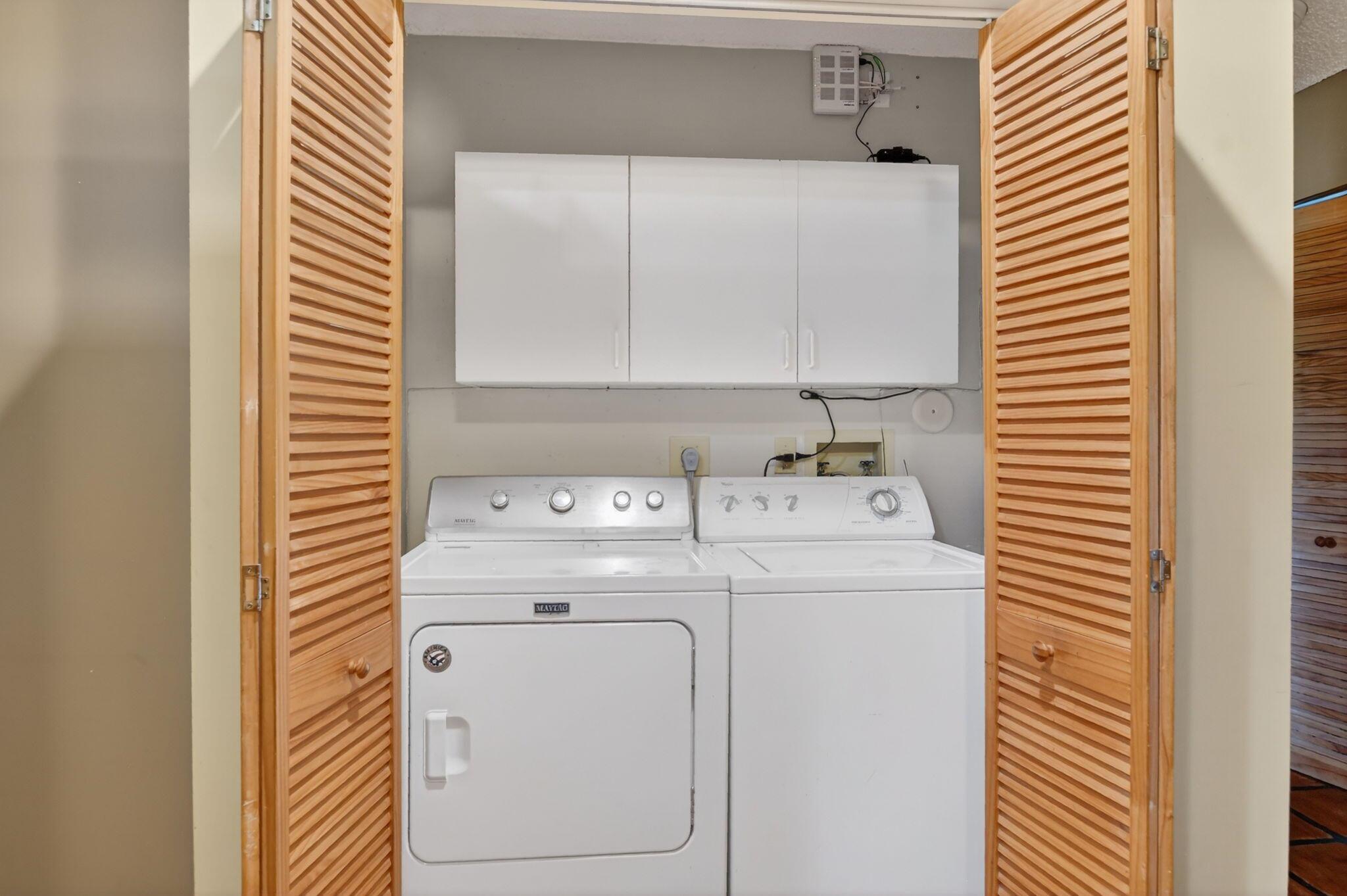 WHISPER WALK PARKLANE - Residential