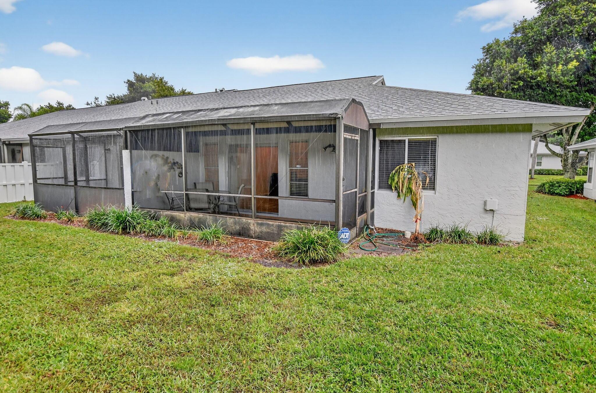 WHISPER WALK PARKLANE - Residential