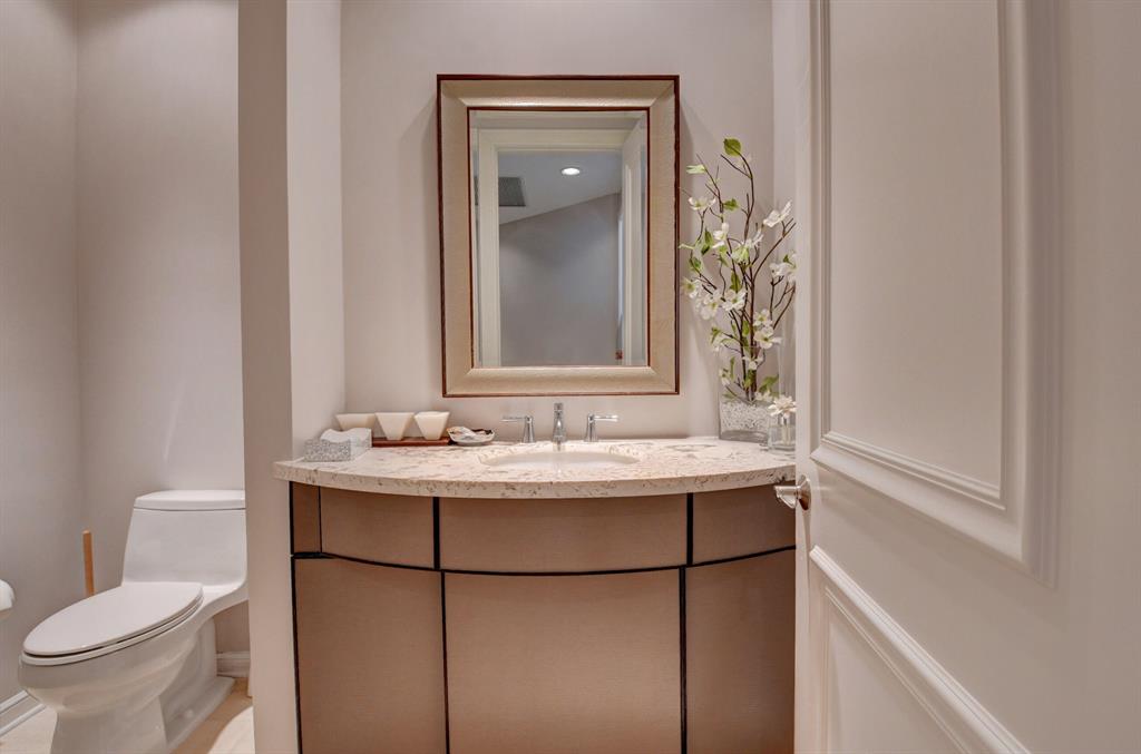 ST ANDREWS COUNTRY CLUB - Residential