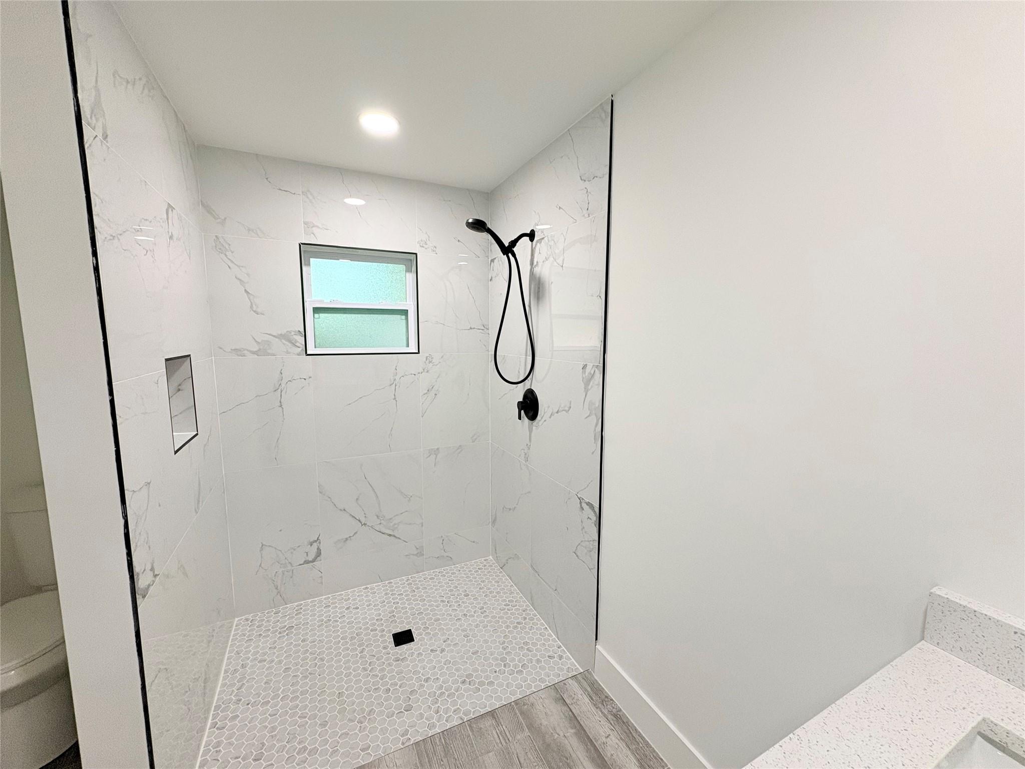 Basswood Un 4 - Residential