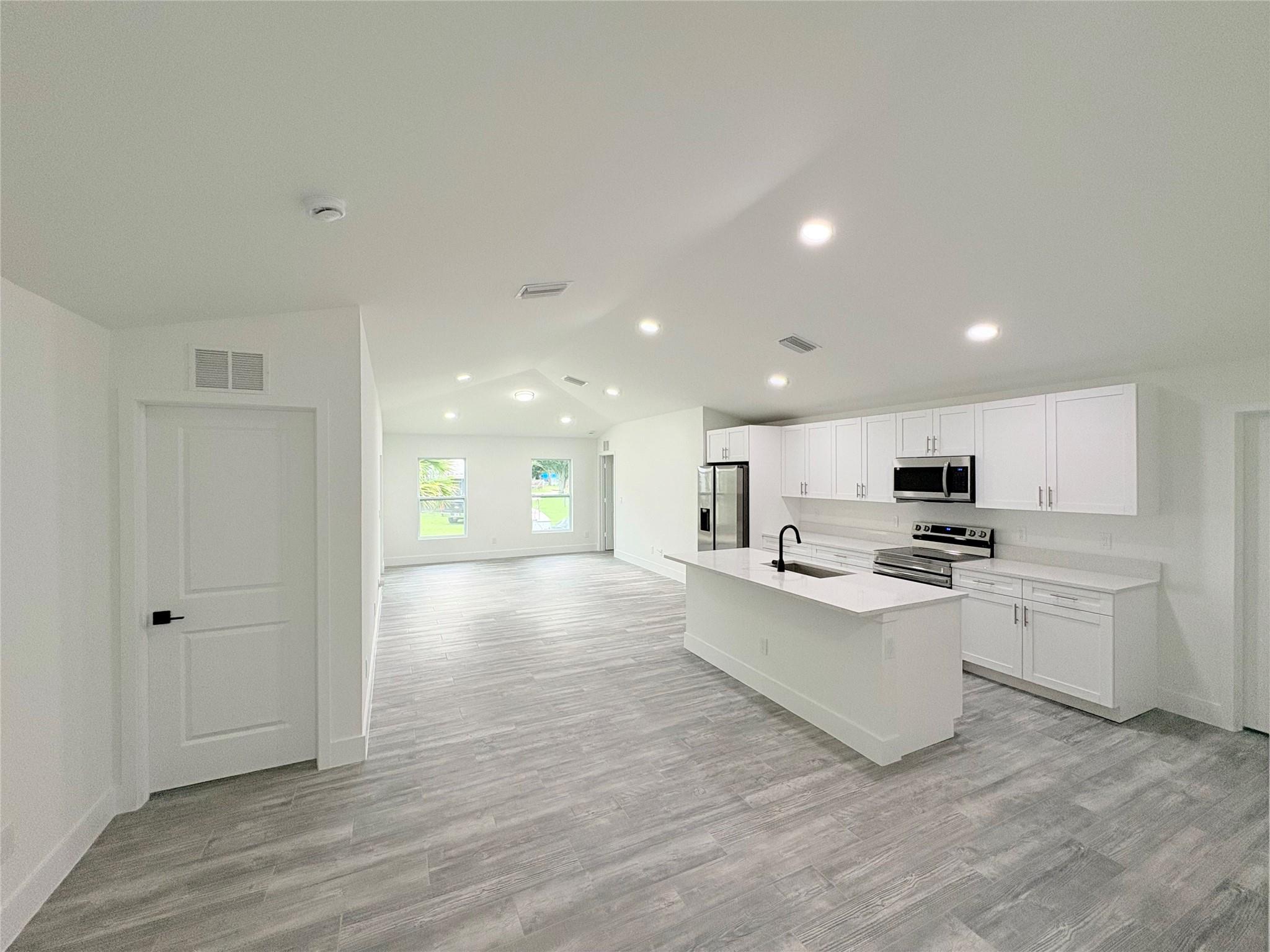 Basswood Un 4 - Residential