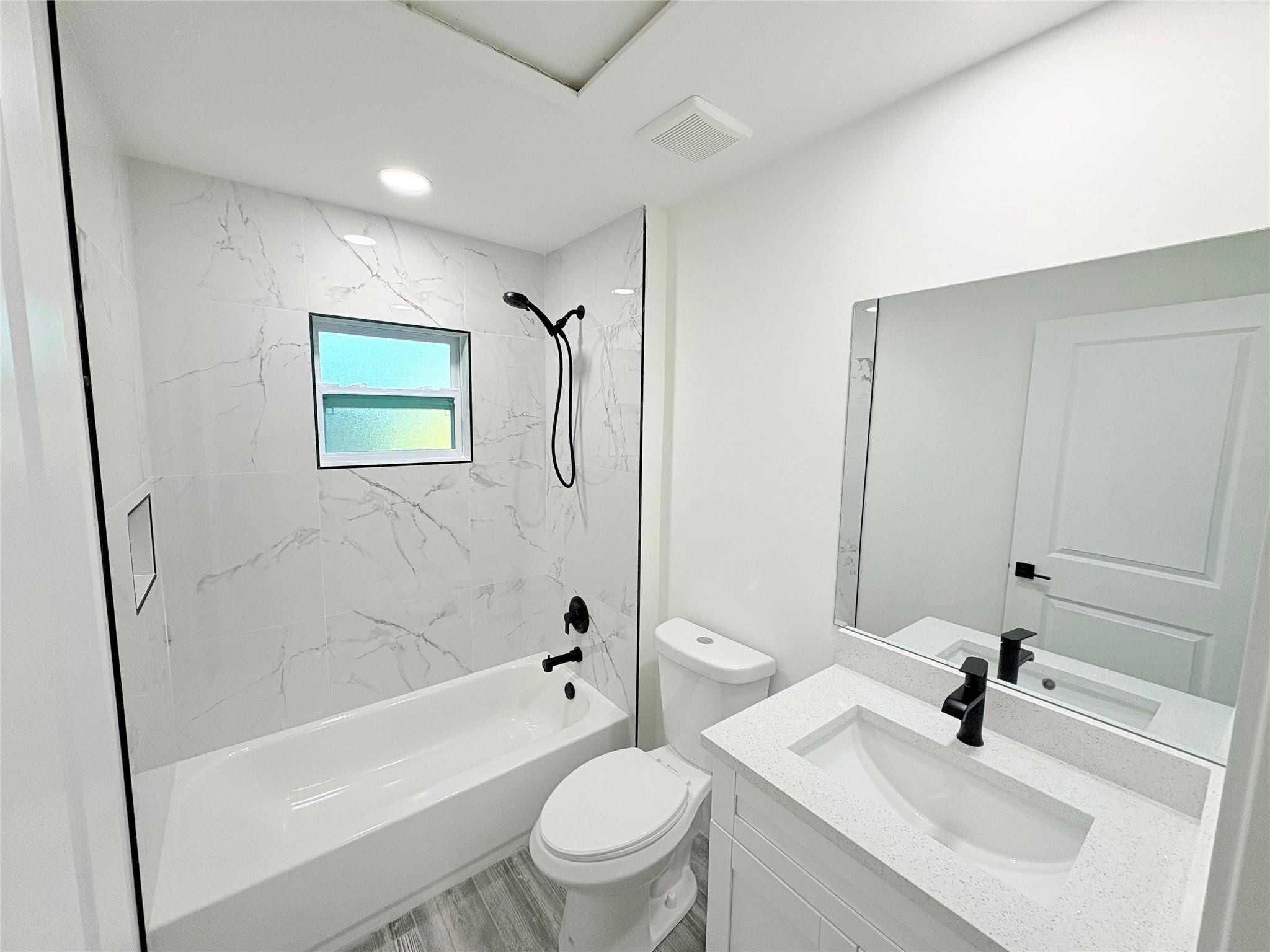 Basswood Un 4 - Residential