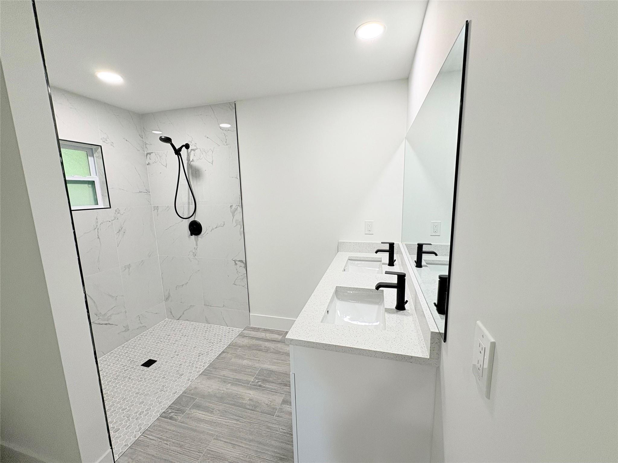 Basswood Un 4 - Residential