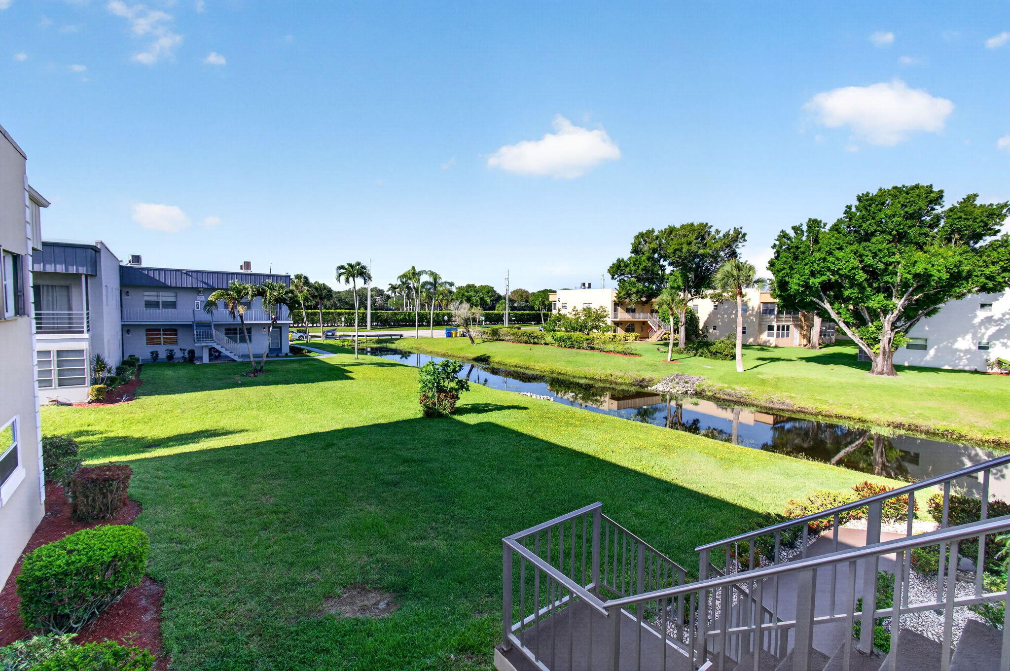 KINGS POINT - Residential