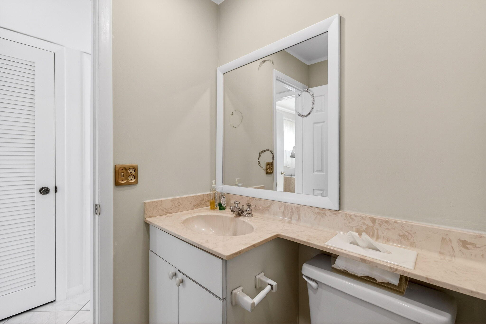 KINGS POINT - Residential