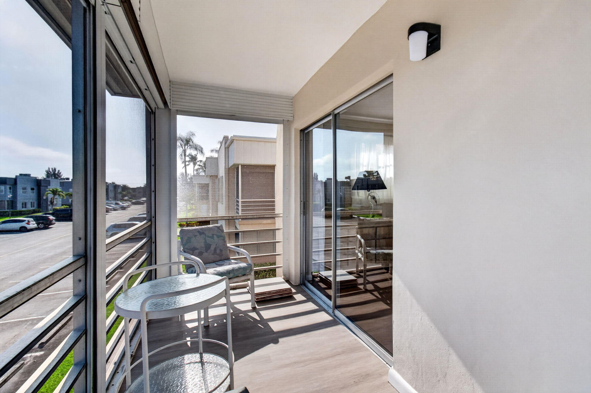 KINGS POINT - Residential