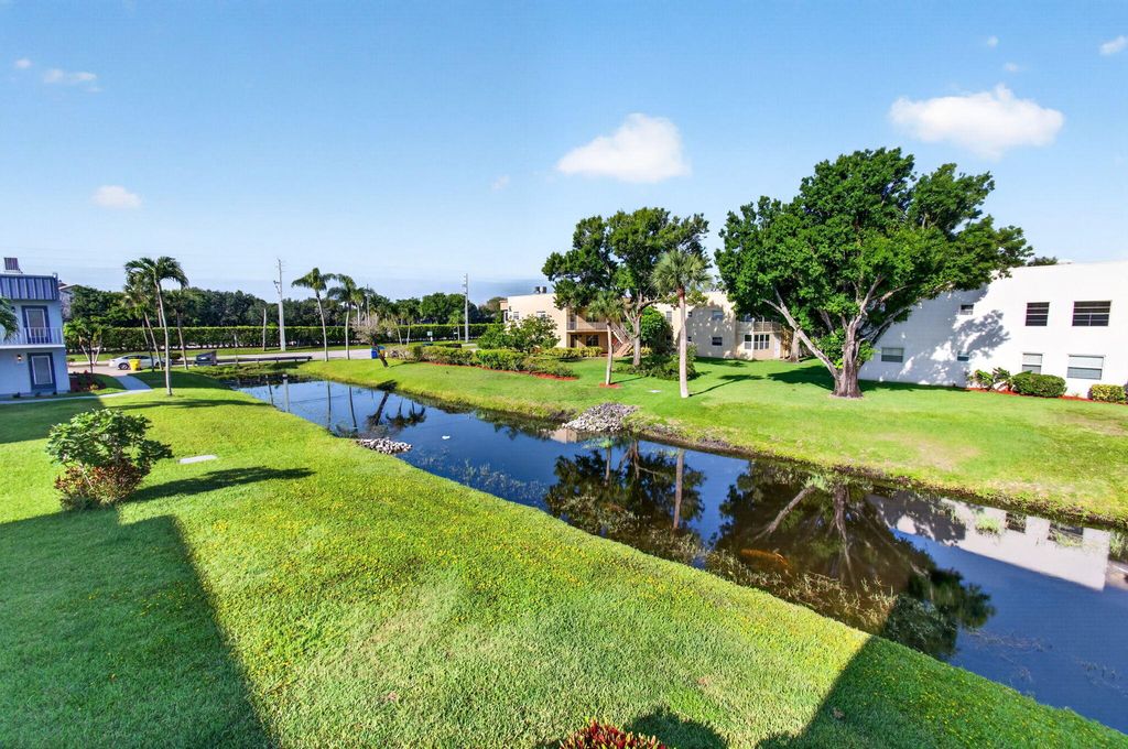 Photo of 95 Burgundy B, Delray Beach, FL 33484 (MLS # B26029304)
