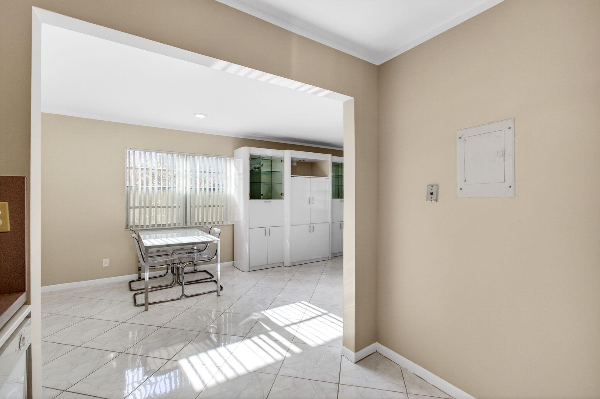 KINGS POINT - Residential