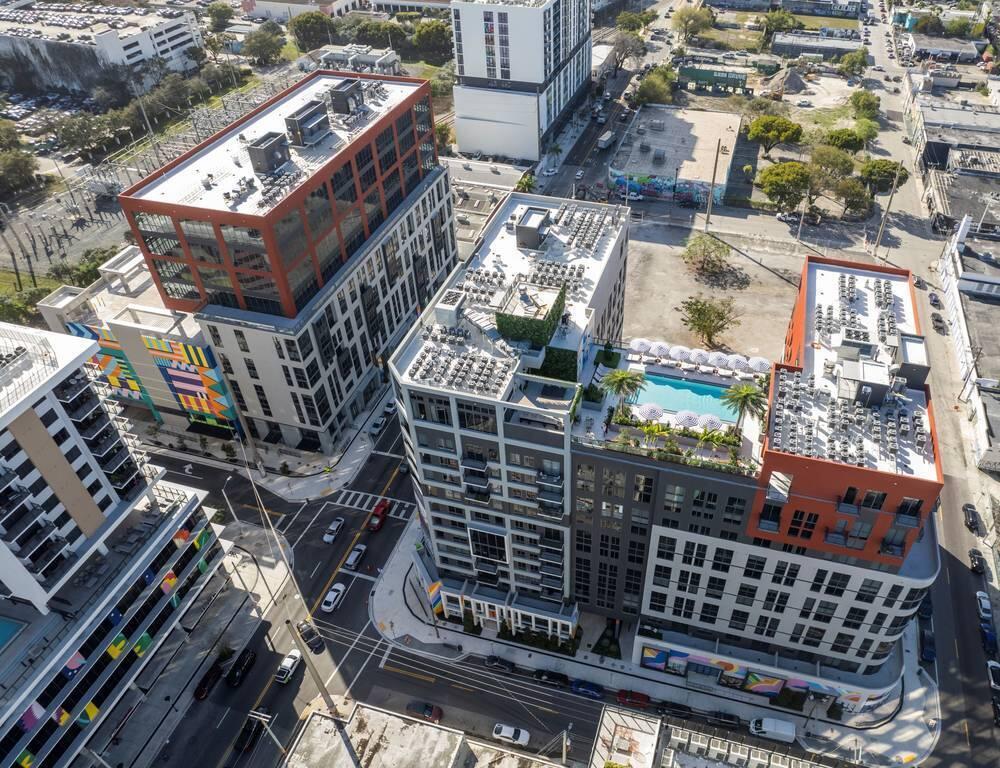 The Highley House combines Wynwood's imaginative setting with inspiring, artfully designed interiors and one-of-a-kind amenities, giving residents a world of new perspectives and experiences. The Terrace at golden hour. A pristine, glittering pool overlooking the Miami skyline. Curated work by some of the world's most renowned muralists and artists. Leading-edge fitness and wellness. A fully wired in-house studio for creators of all kinds--and everything in between.
