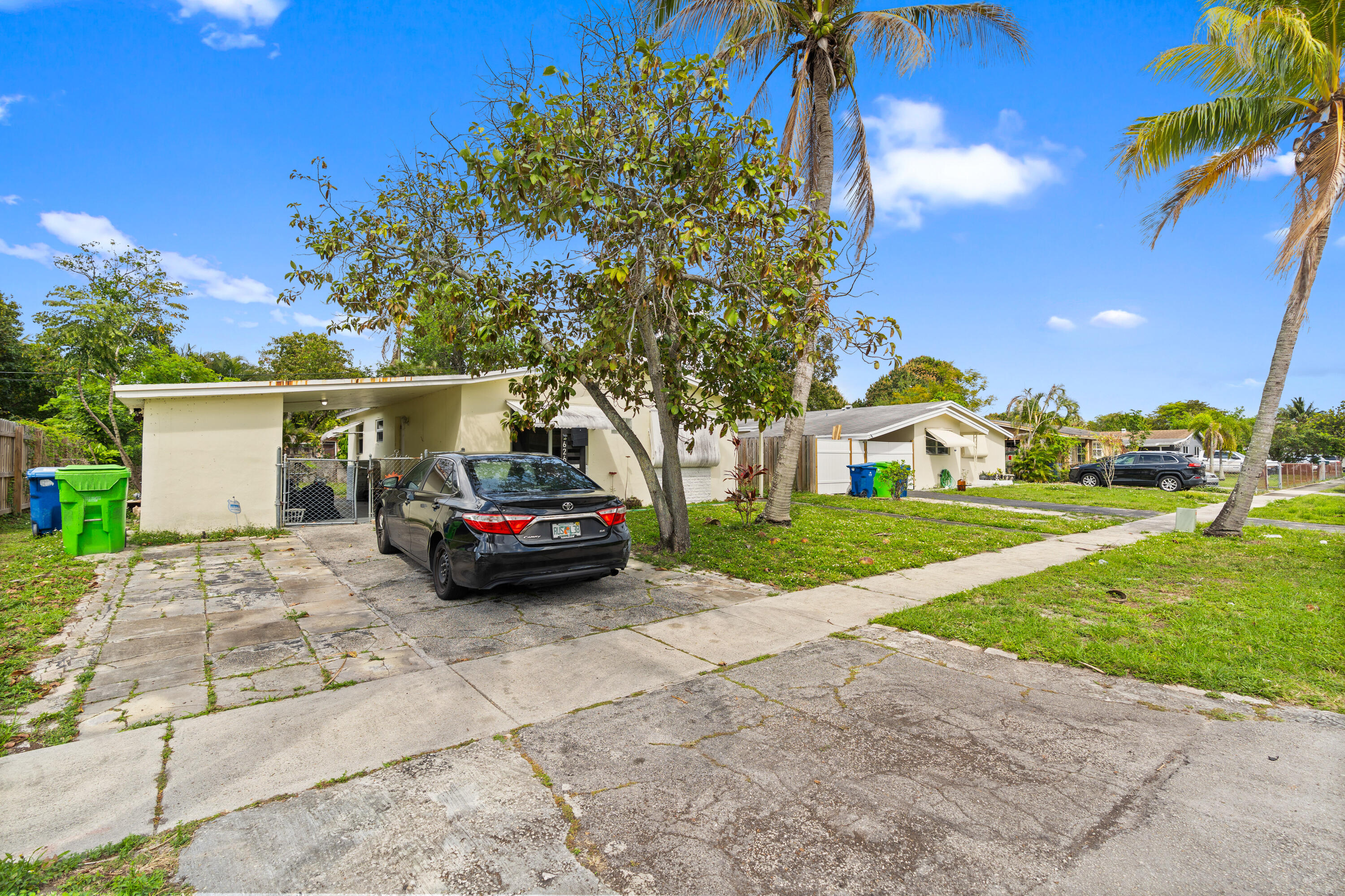 6261 NW 14th Court