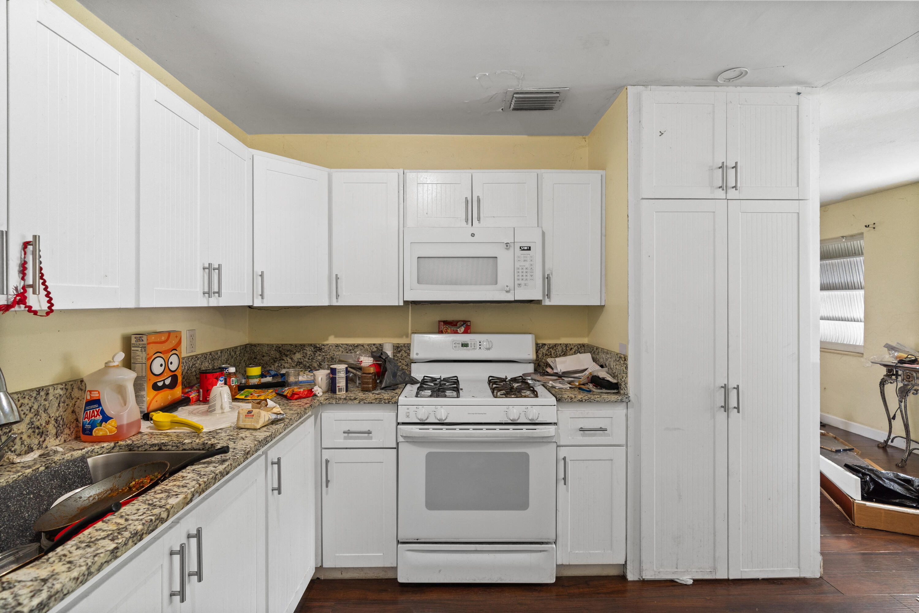 SUNRISE GOLF VILLAGE SEC ONE - Residential