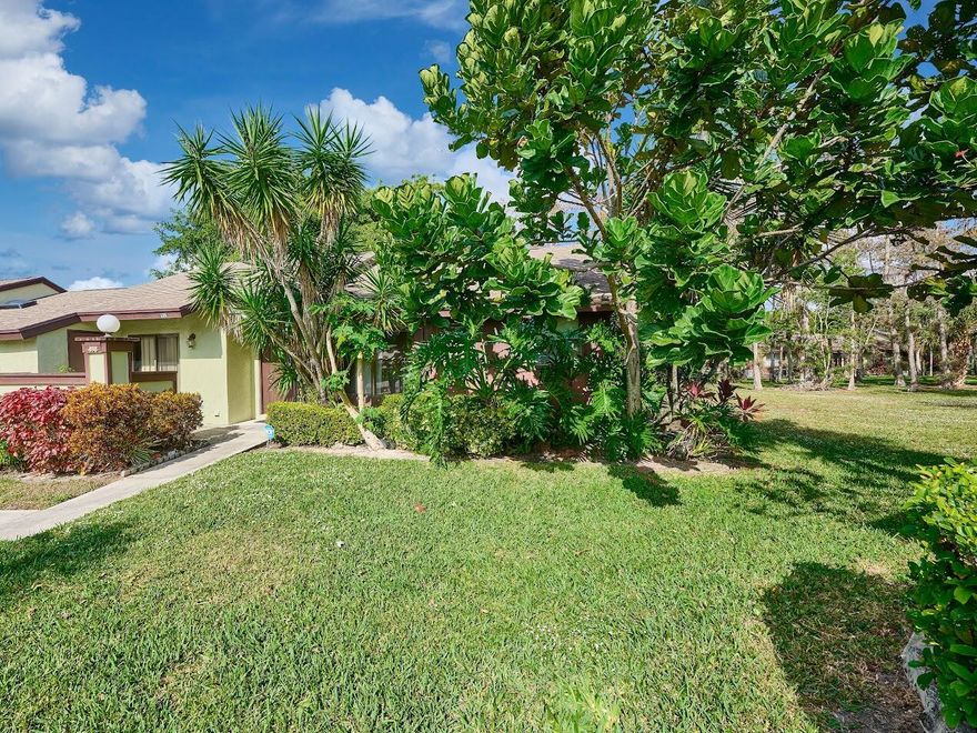 Well-maintained 55+ single-family home located in the desirable Strathmore Gate West community of Royal Palm Beach. This residence features a functional floor plan with updated flooring, comfortable living and dining areas, and a screened patio overlooking a spacious, private green area. Community amenities include a resort-style pool. Conveniently located near shopping, dining, schools, and major roadways.