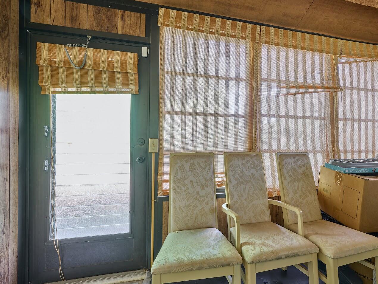 STRATHMORE GATE WEST UNIT - Residential