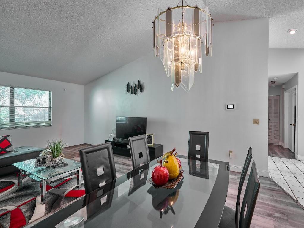 STRATHMORE GATE WEST UNIT THREE - Residential