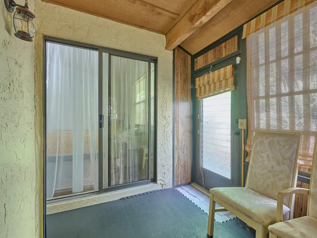 STRATHMORE GATE WEST UNIT THREE - Residential