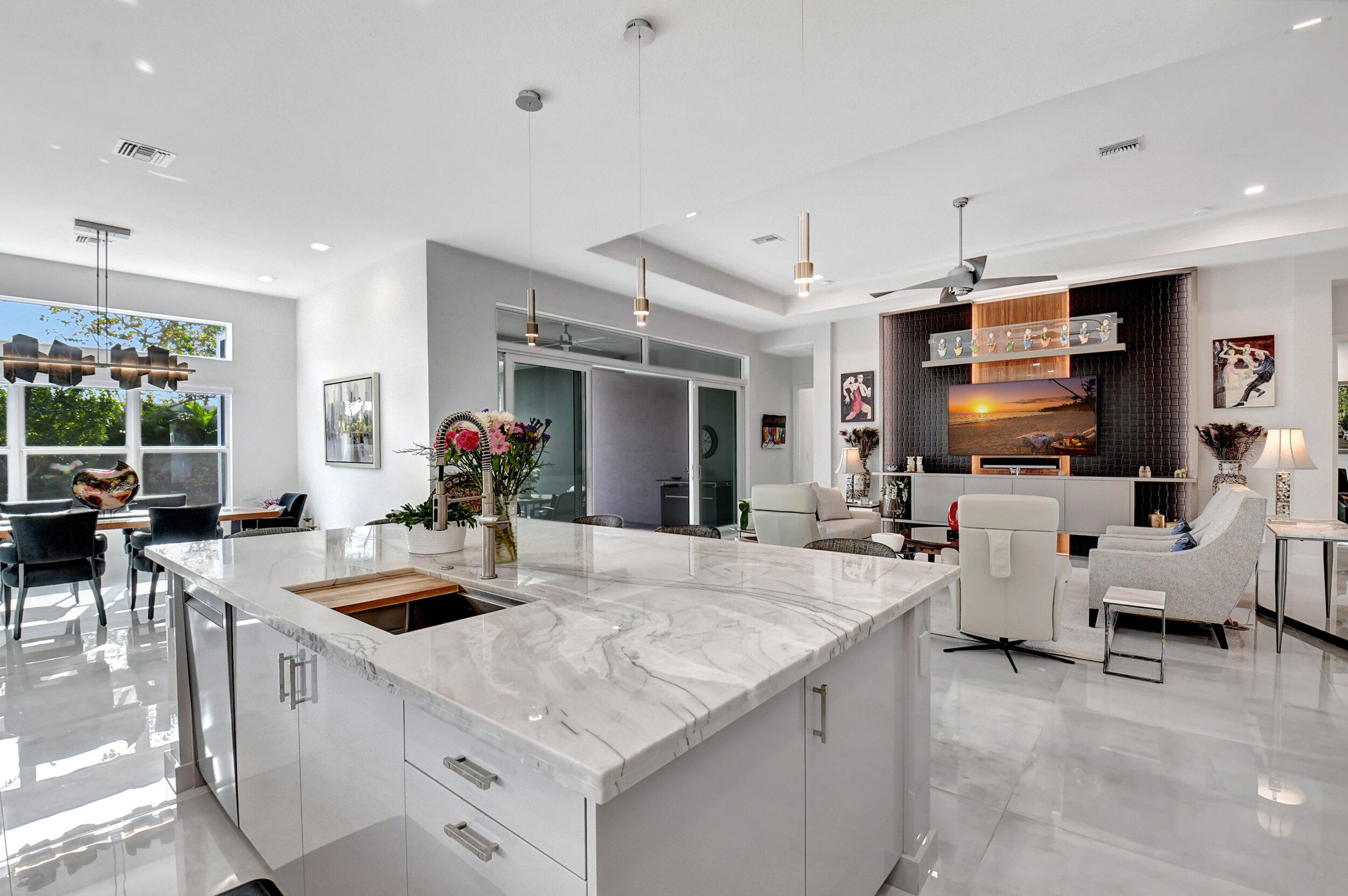 Valencia Sound - Residential