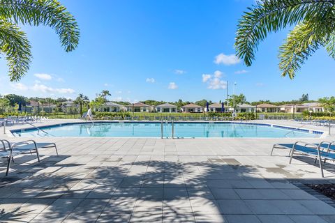 Tiny photo for 7985 Ironwood Way, Parkland, FL 33067 (MLS # B26007227)