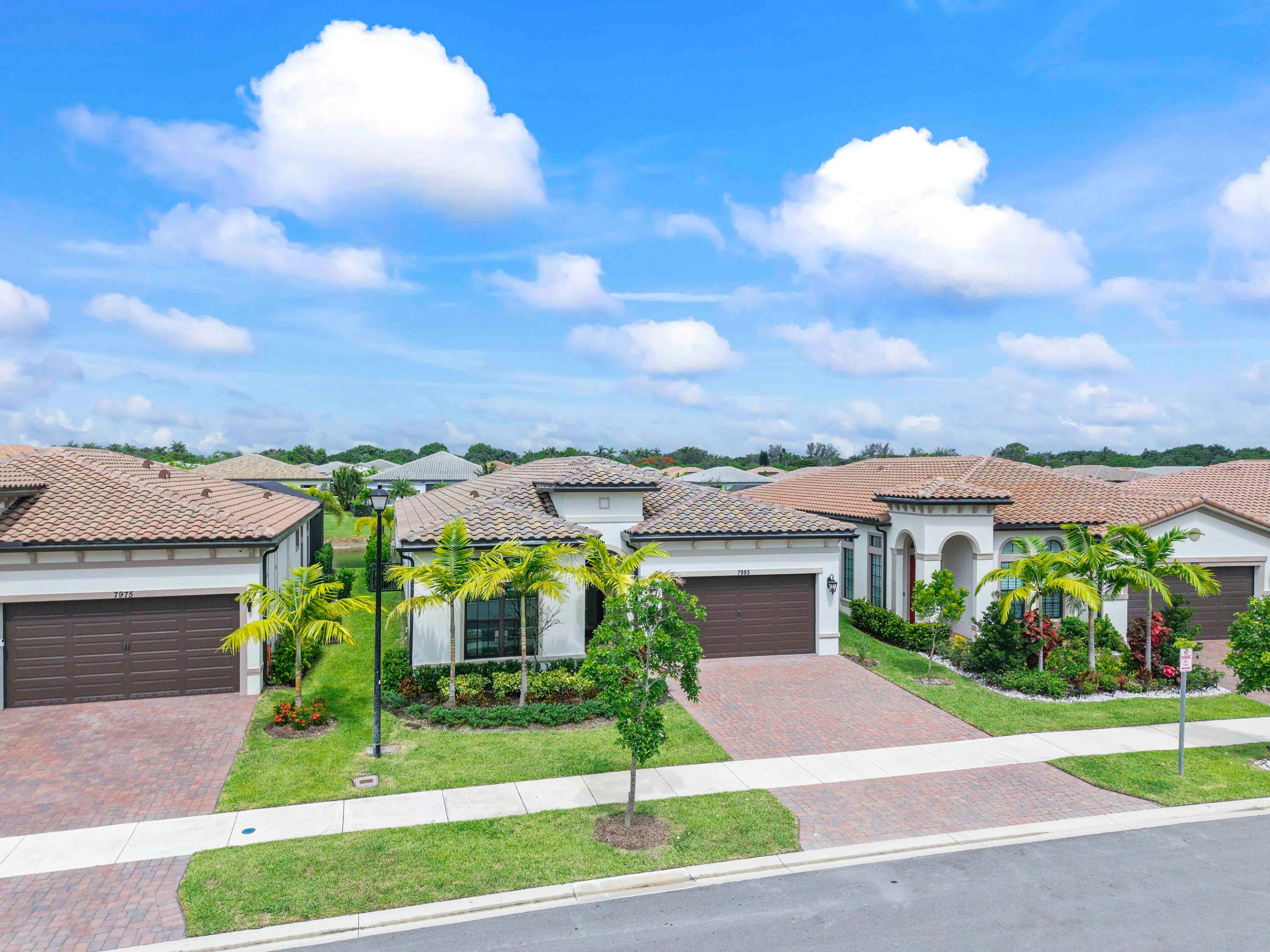 MCJUNKIN FARMS PLAT - Residential