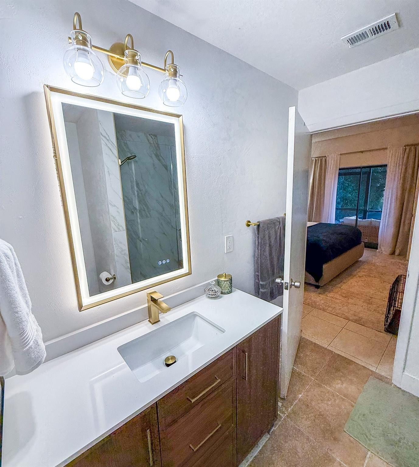 Marina Oaks Condo - Residential Lease