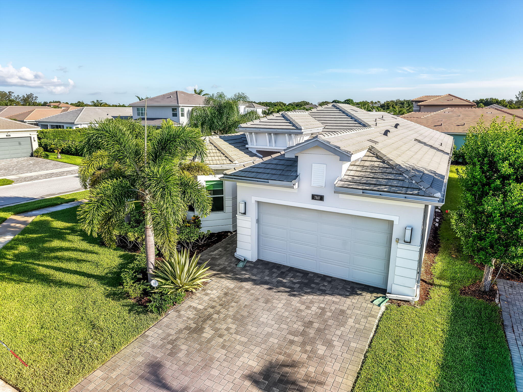 7887 Waterford Isles Lane