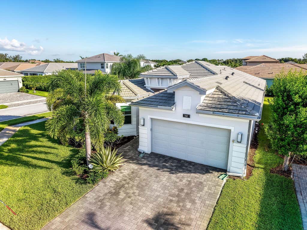Photo of 7887 Waterford Isles Lane, Delray Beach, FL 33446 (MLS # B26059502)