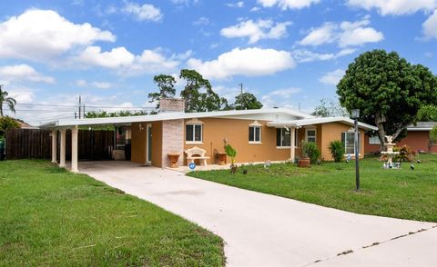 A home in Port St Lucie