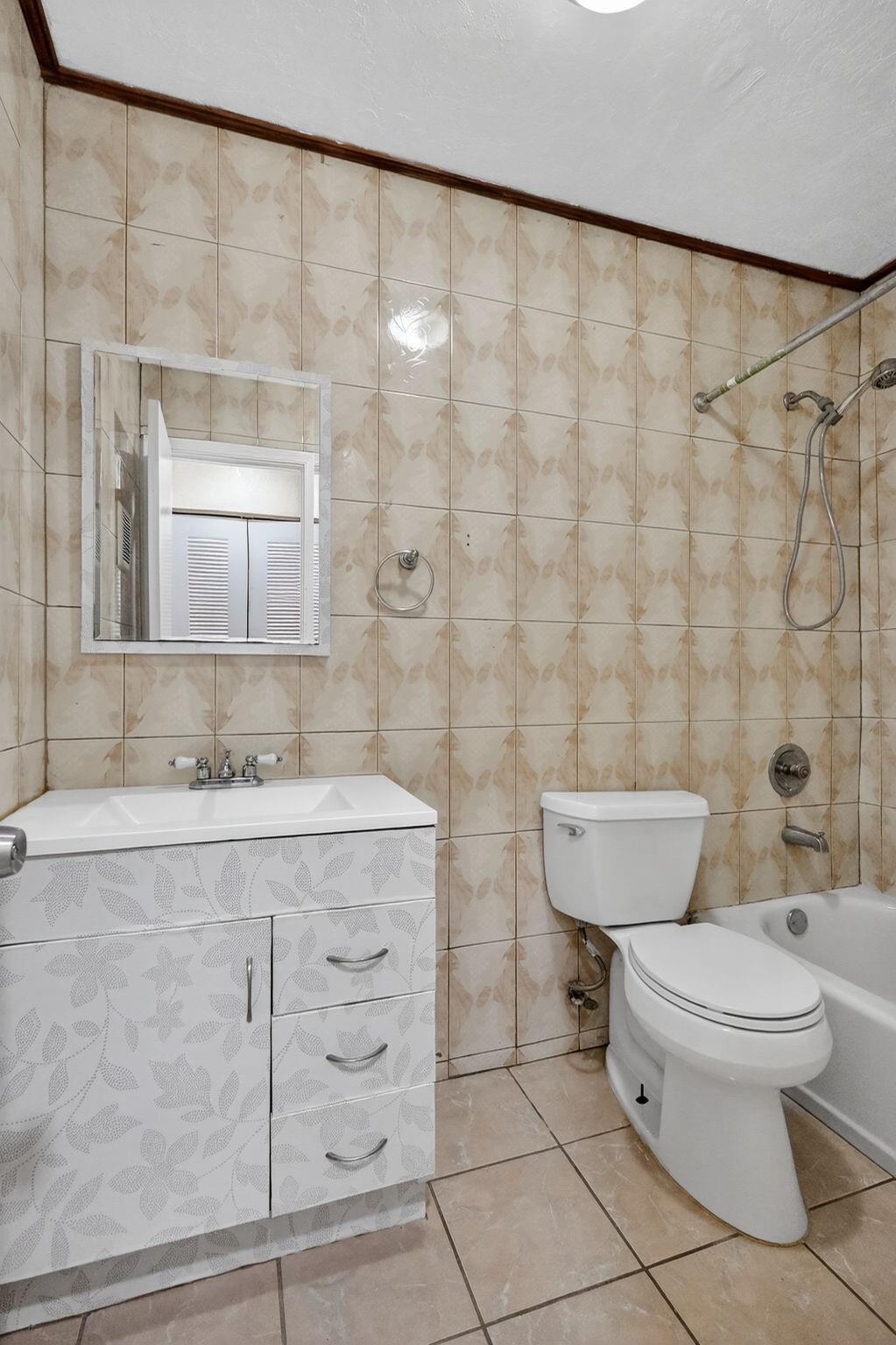 Leslie Estates Section 5 - Residential