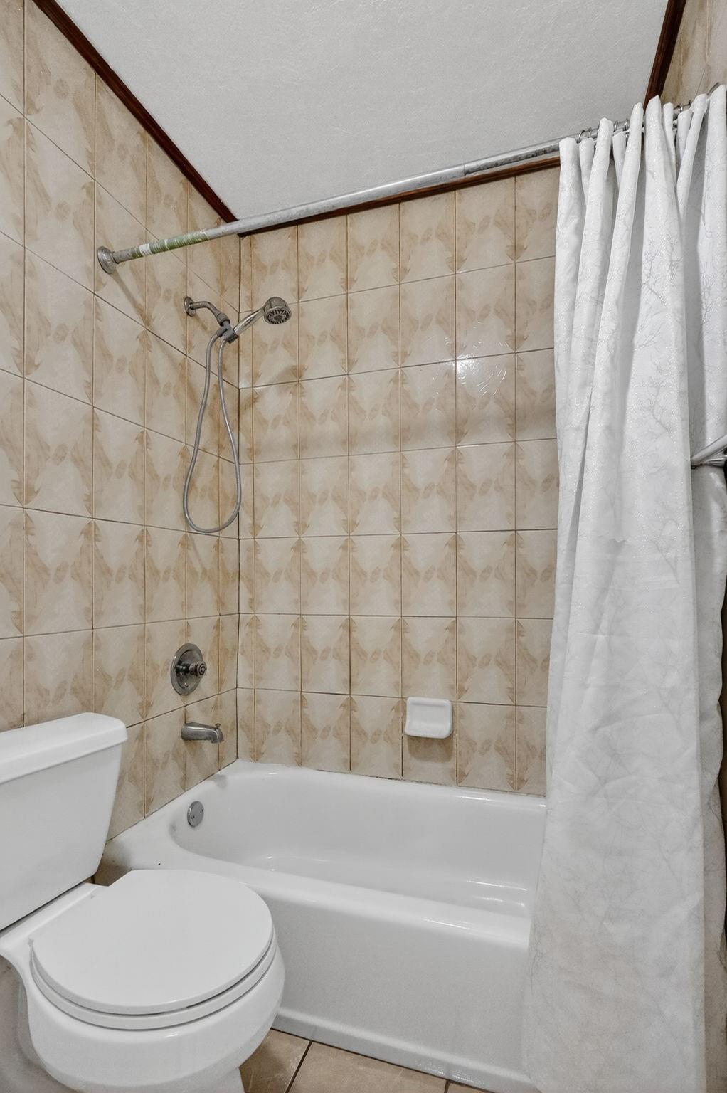 Leslie Estates Section 5 - Residential