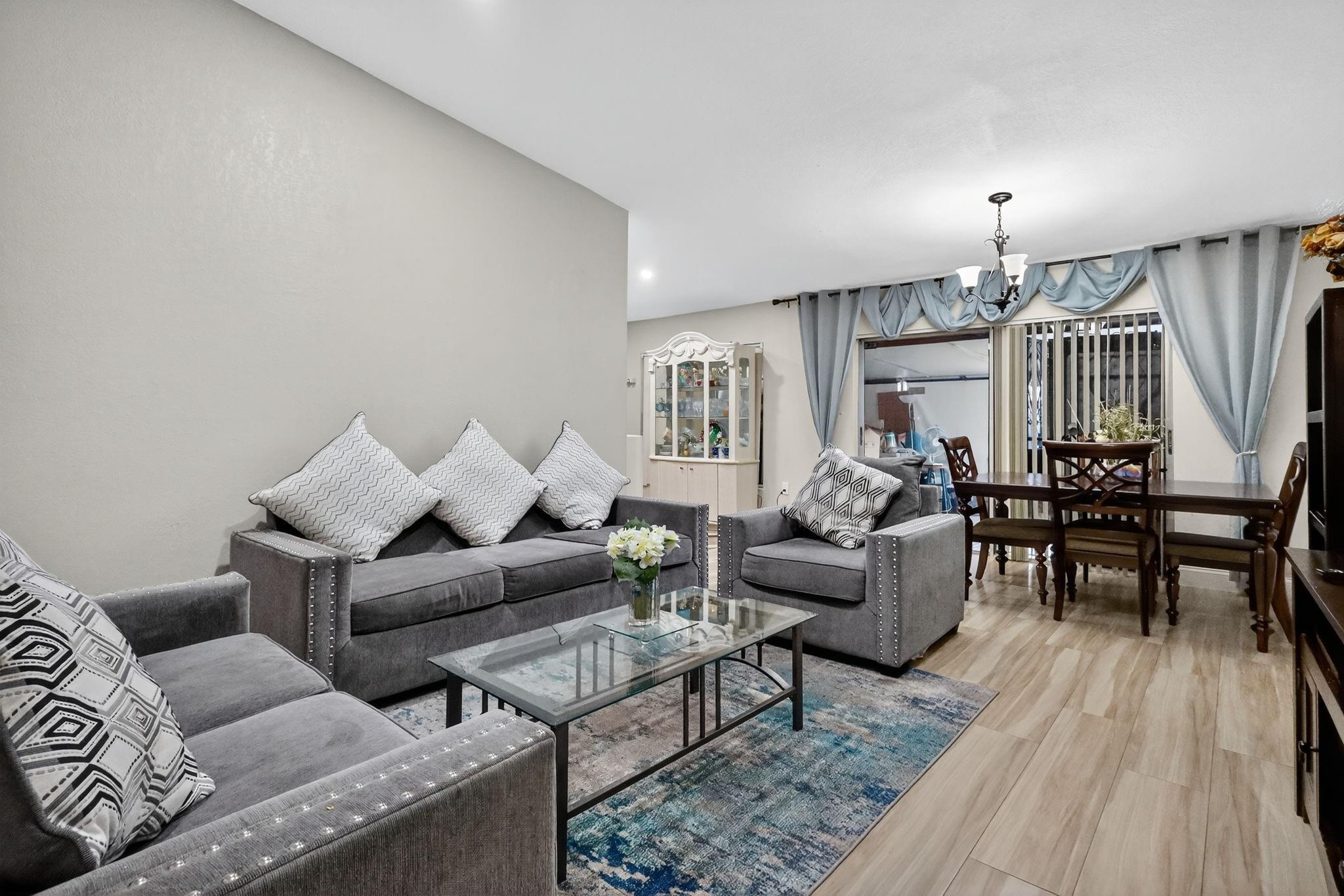 Leslie Estates Section 5 - Residential