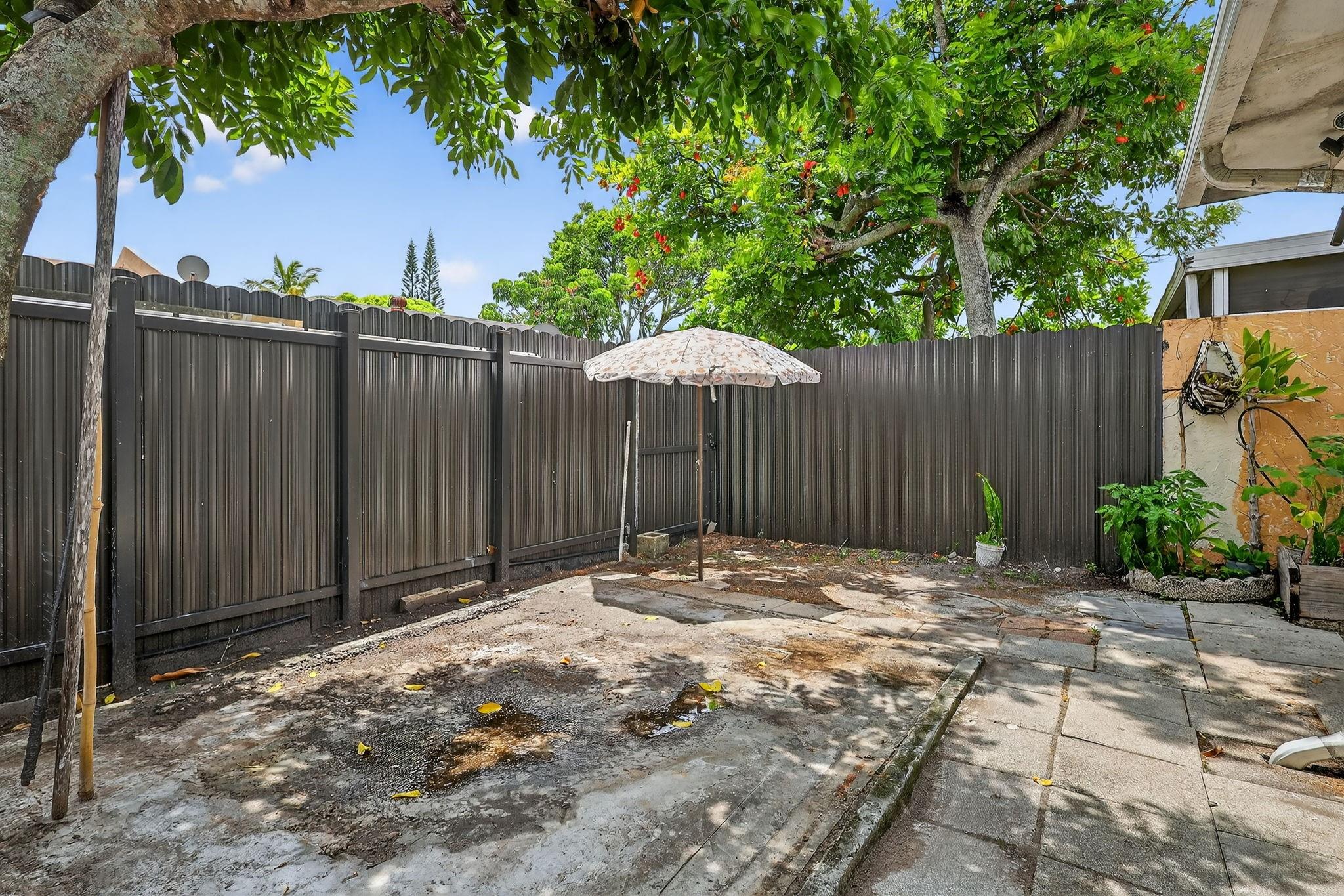 Leslie Estates Section 5 - Residential