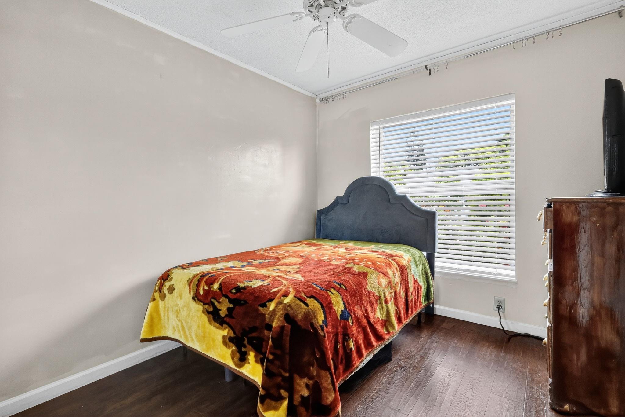 Leslie Estates Section 5 - Residential