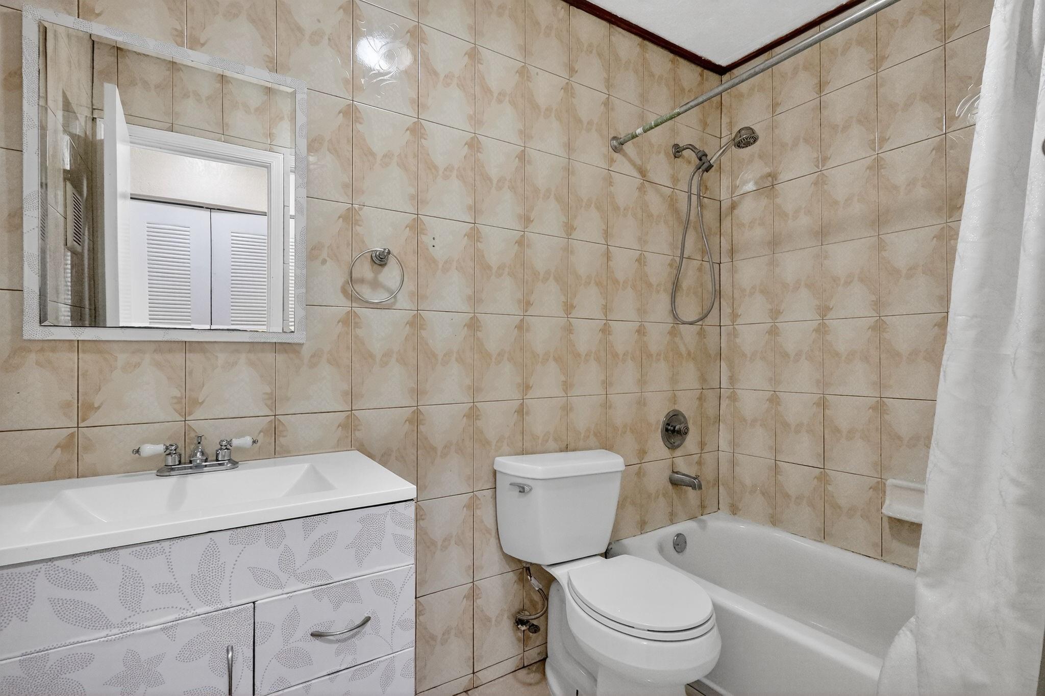 Leslie Estates Section 5 - Residential