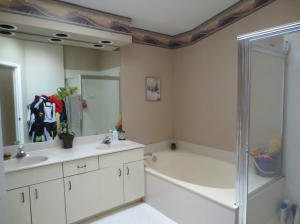 LAKEFIELD - Residential