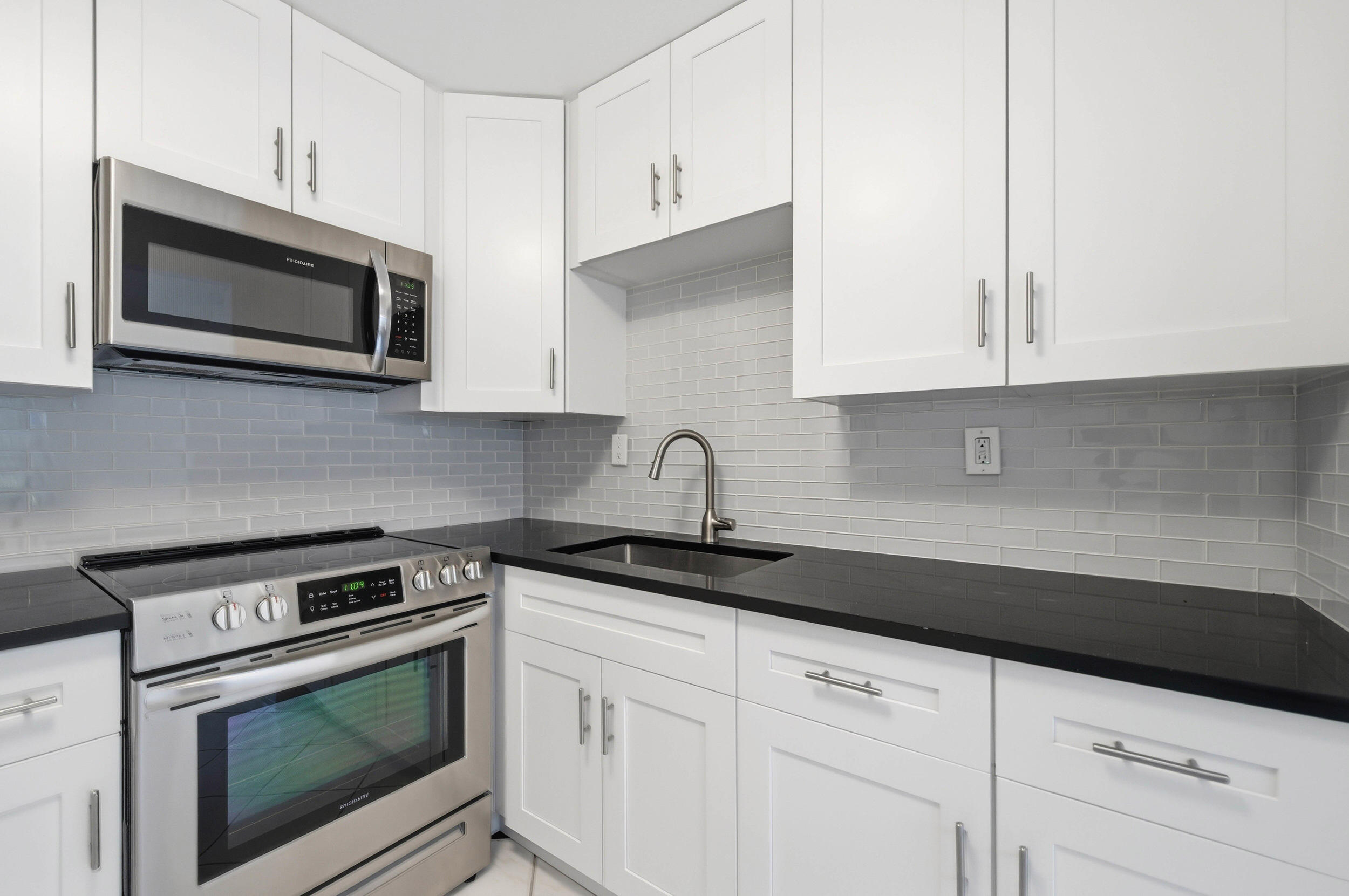 KINGS POINT BURGUNDY CONDOS - Residential