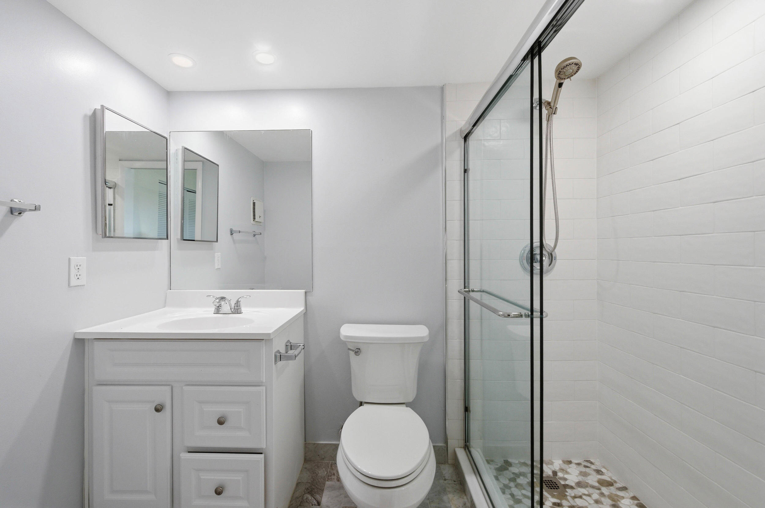 KINGS POINT BURGUNDY CONDOS - Residential