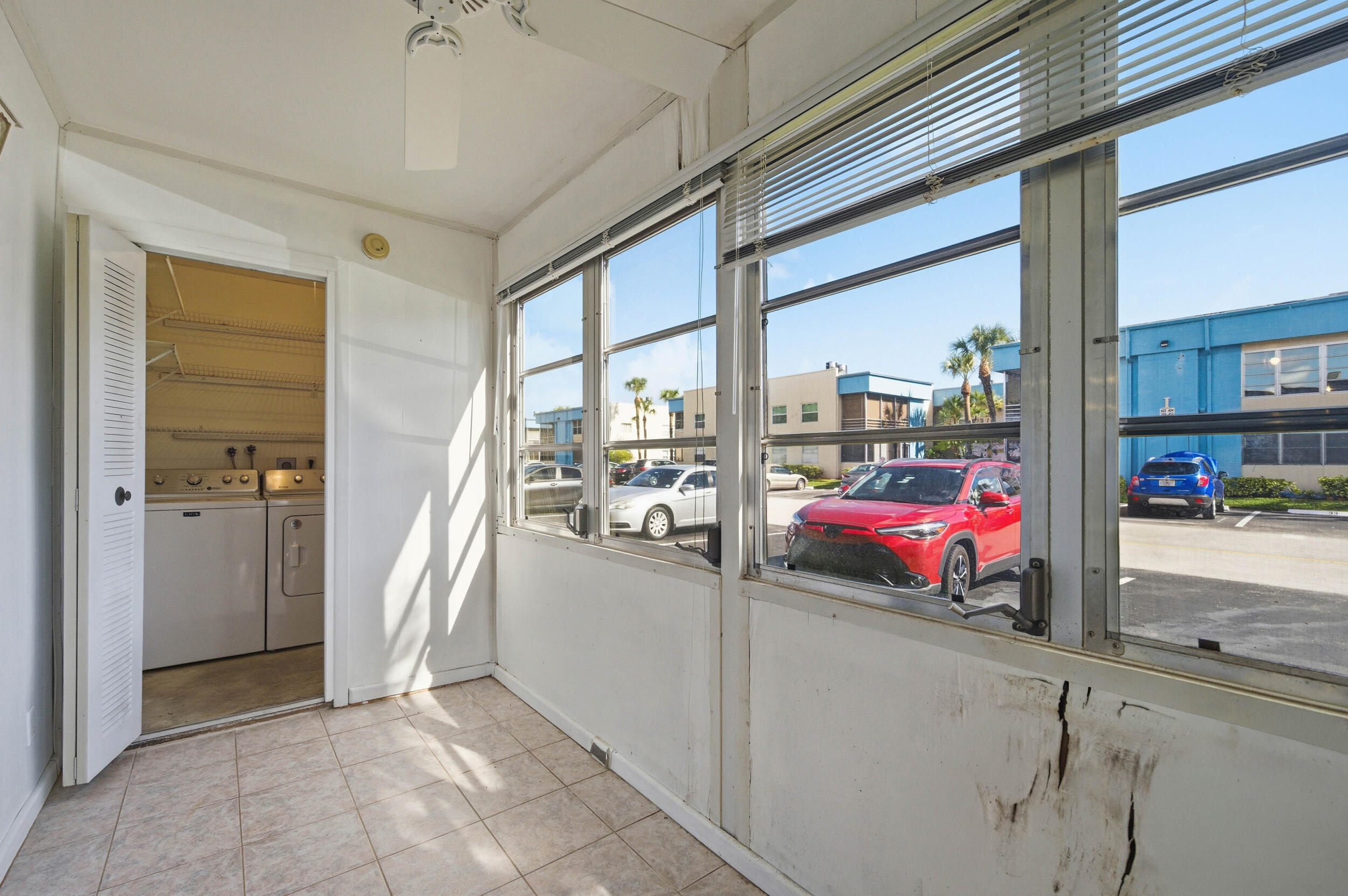 KINGS POINT BURGUNDY CONDOS - Residential