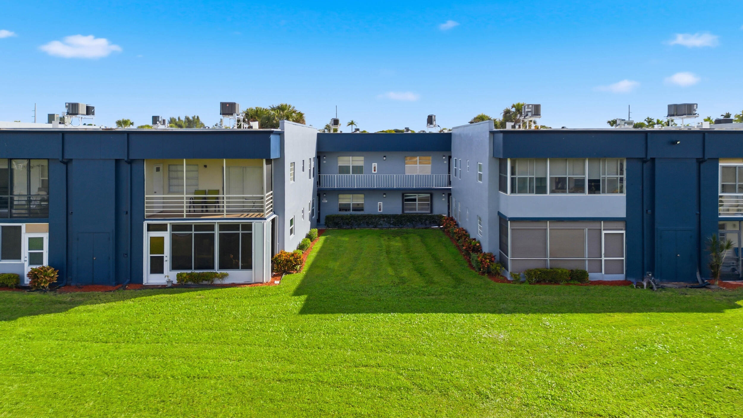 KINGS POINT BURGUNDY CONDOS - Residential