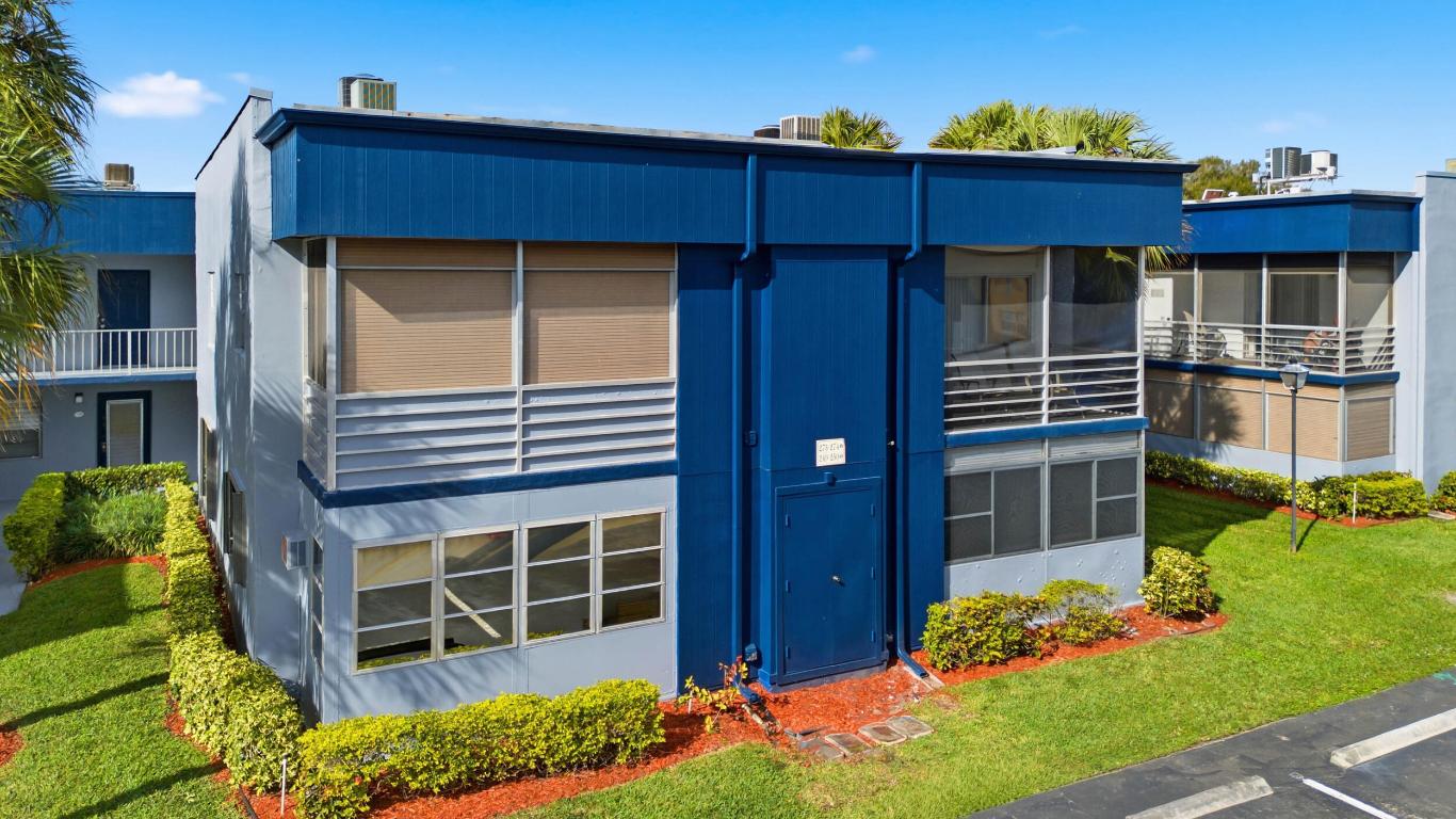 KINGS POINT BURGUNDY CONDOS - Residential