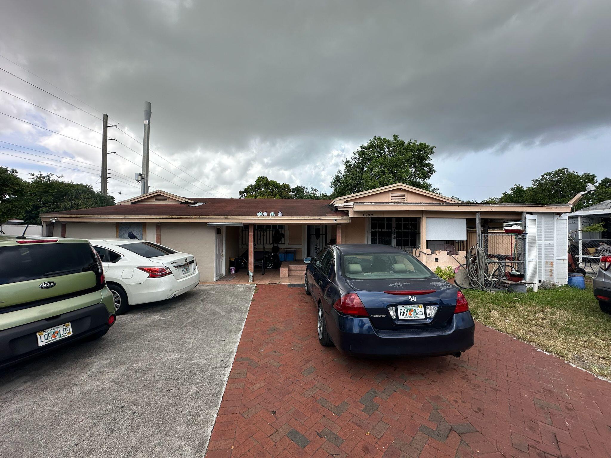 This property is for seasoned investors ONLY. Unsafe structure - This property was improperly converted to a multi-unit dwelling with multiple occupants renting rooms. There are multiple additions that were not properly permitted, nor compliant with local zoning. The property will not pass a re-occupancy cert. Buyers will be responsible for assuming any violations and liens as part of the terms of purchase. Showings will be limited in nature and will require at least 24 hours, possibly more to schedule and only upon submission of an offer.