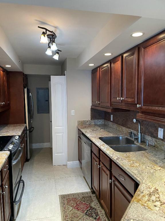 TIARA CONDOMINIUM - Residential Lease