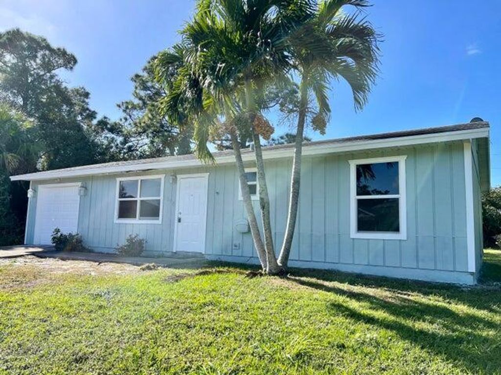 Photo of 1914 SW Davis Street, Port St Lucie, FL 34953 (MLS # R10899695)