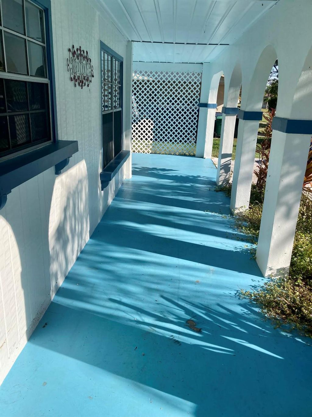 Photo of 271 NE Faring Avenue, Port Saint Lucie, FL 34983 (MLS # R10938722)