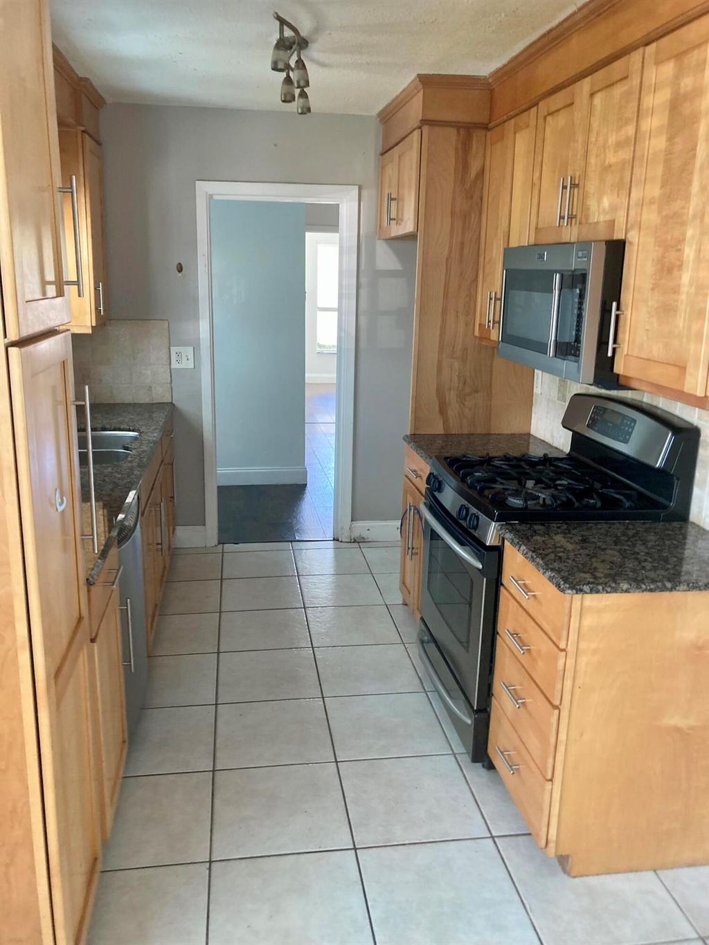 Photo of 271 NE Faring Avenue, Port Saint Lucie, FL 34983 (MLS # R10938722)