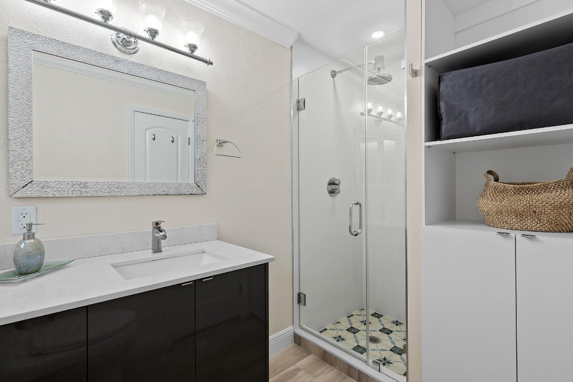 Edgewater Estates 40-7 B - Residential