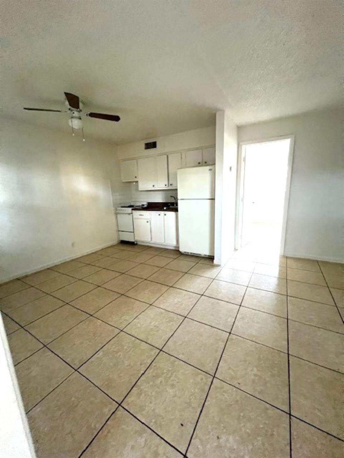 Lake Worth Town Add 01 - Residential Lease