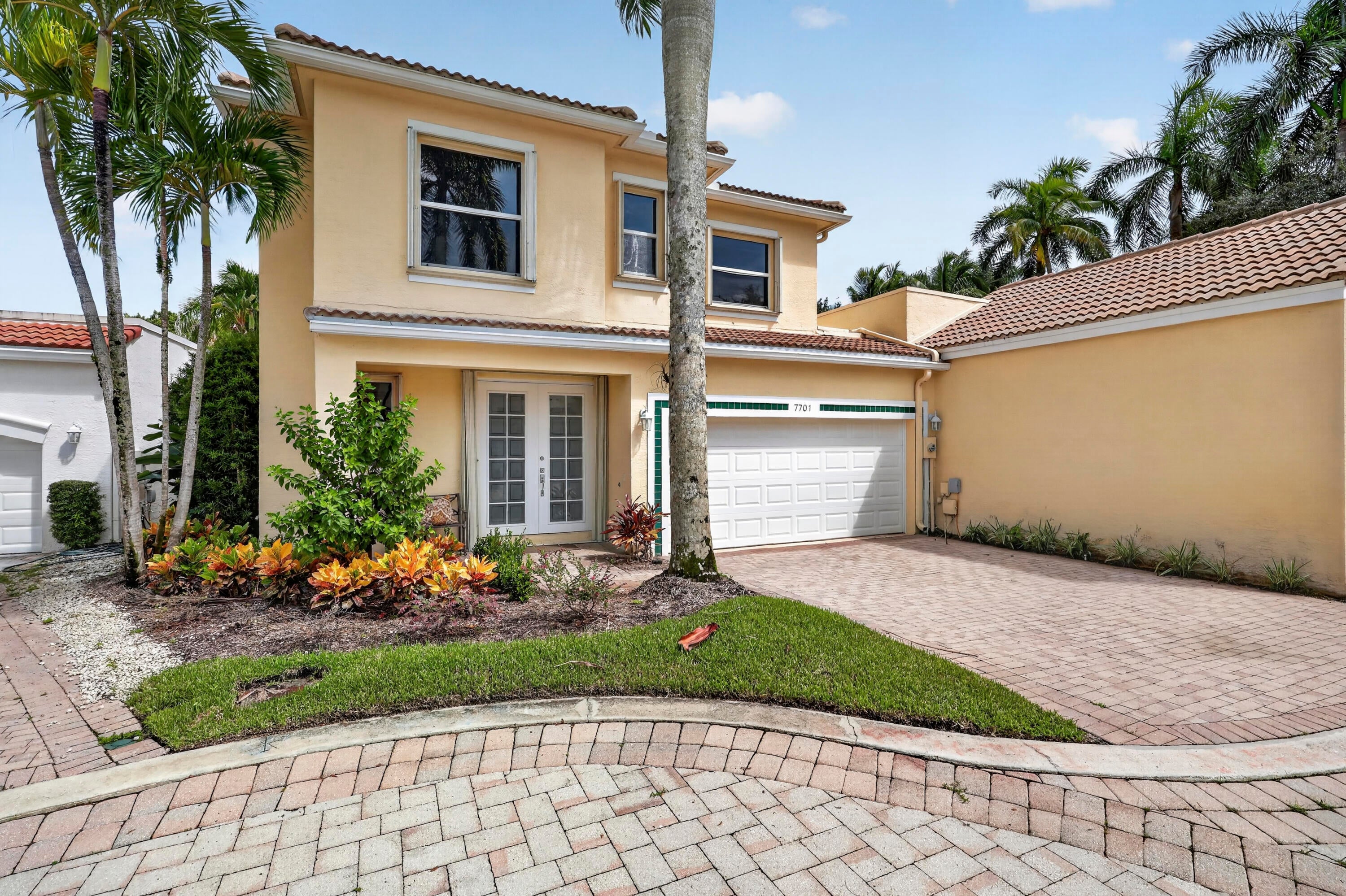 7701 Cardinal Court