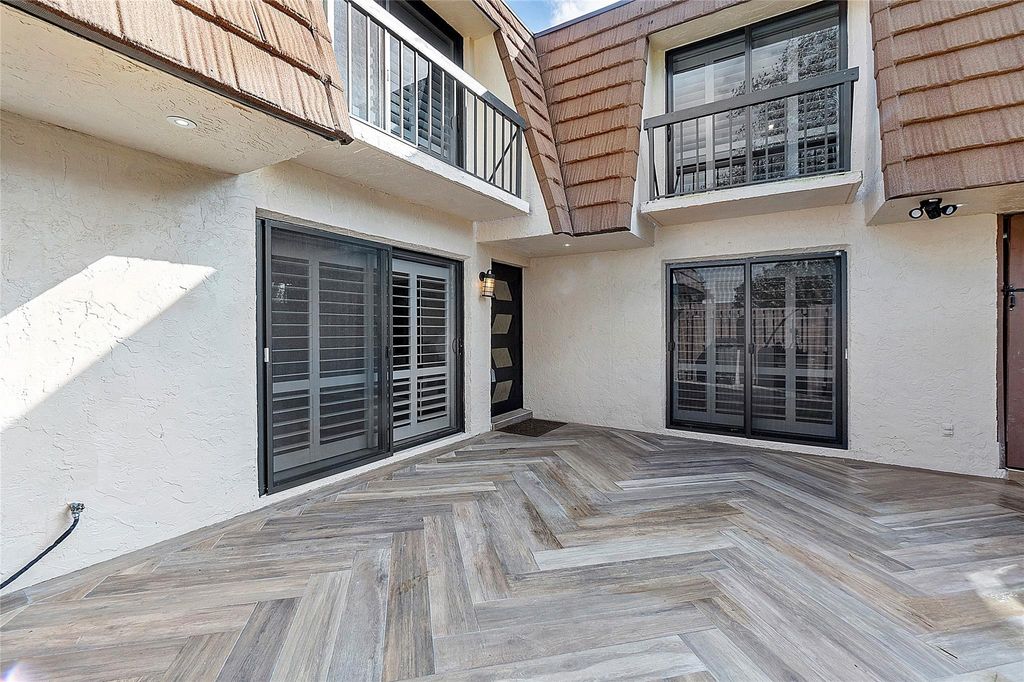 Photo of 825 Center Street, Jupiter, FL 33458 (MLS # F10426223)