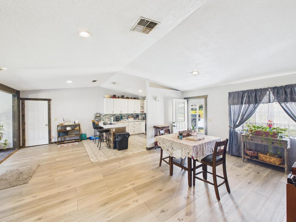 SUN N LK LP UNIT 15 - Residential