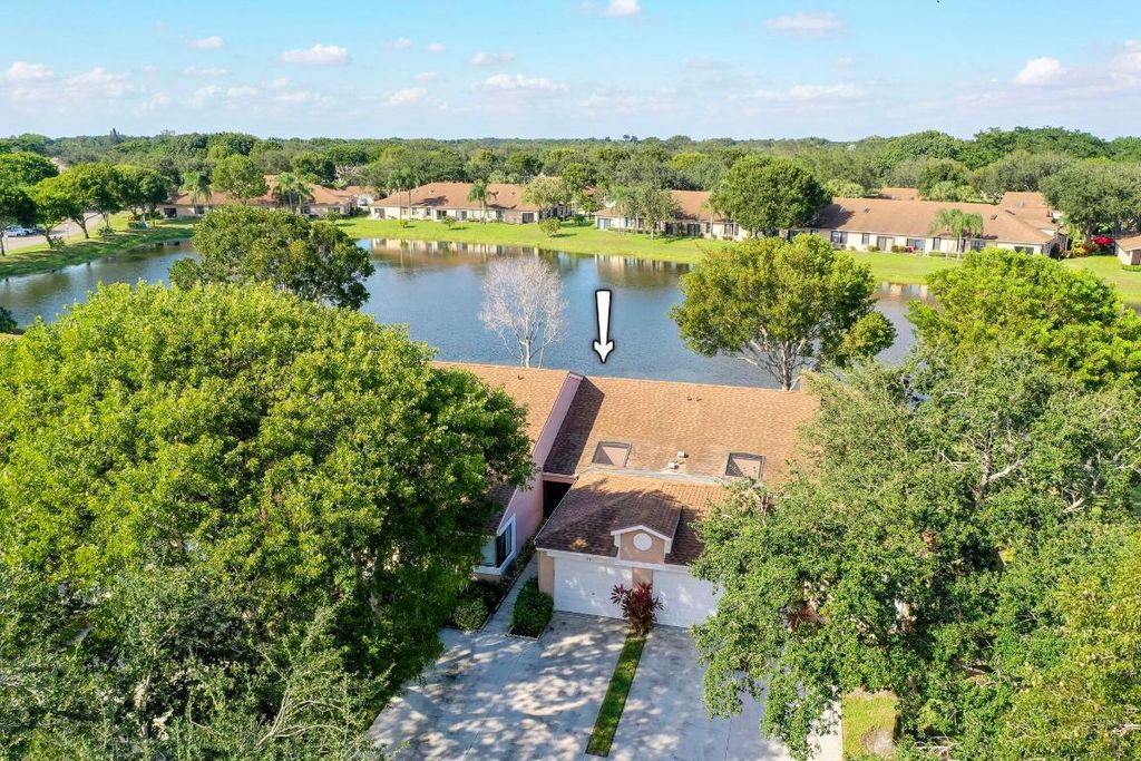 Photo of 8411 Park Gate Road, Boca Raton, FL 33496 (MLS # R10933714)