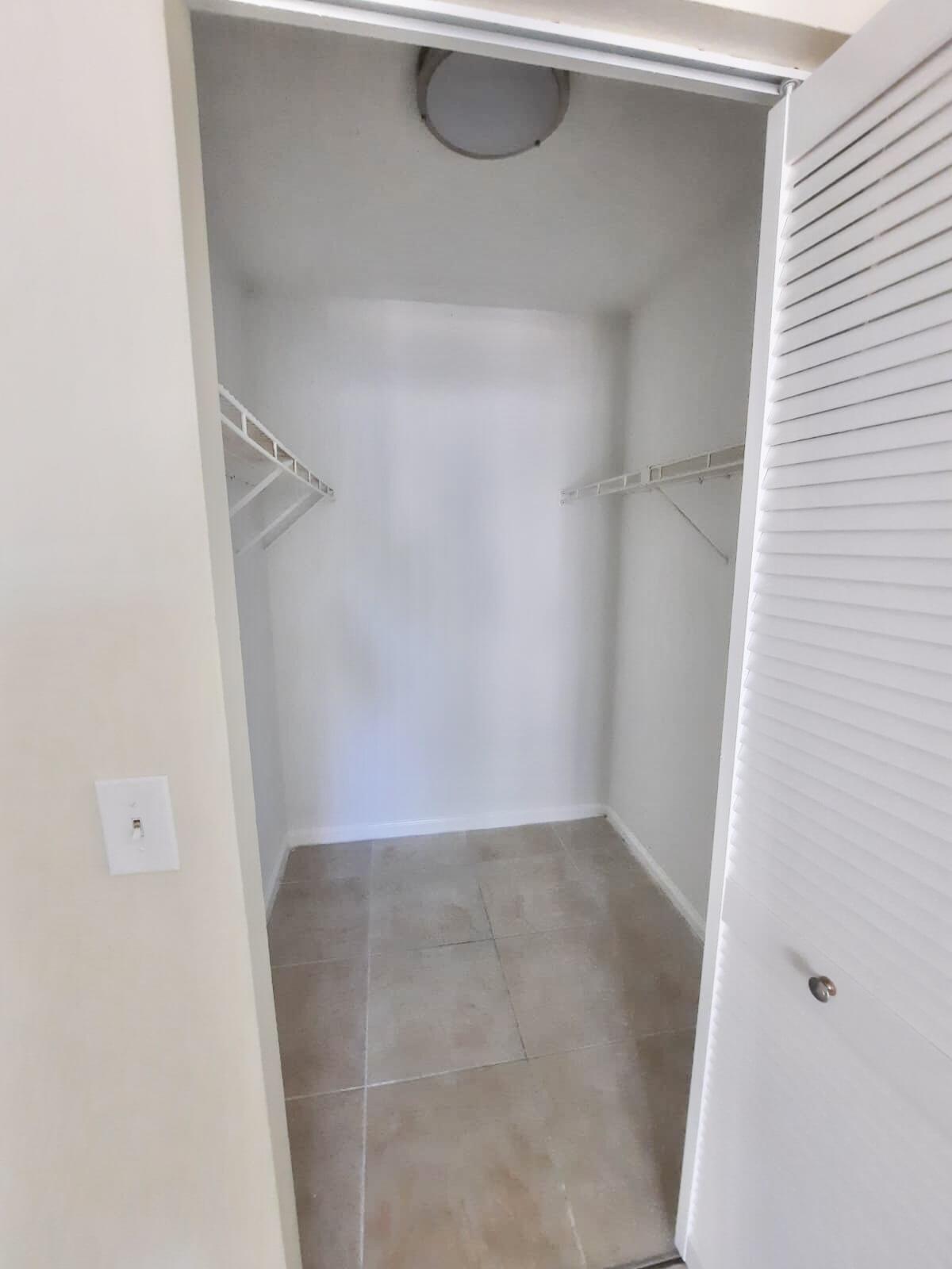 CROSS CREEK CONDO - Residential